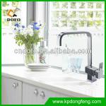 03203 Contemporary brass chrome single handle kitchen faucets DF-03203