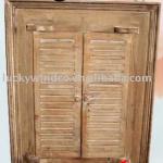 charming wooden shutter LWHW09677