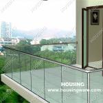 Frameless glass railing -- U channel and toughen glass HB-F01