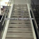 in staircase/outdoor stairs STS-046