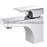 Modern bathroom faucet without pop up waste FAD0105401101