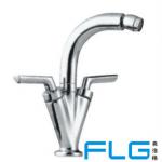 UK Standard design Dual Handle Brass Toilet Bidet Mixer FD-886