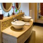 Yellow Quartz stone hotel restaurant vanity top basin table top bathroom table top FY-2209